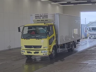 Mitsubishi FUSO FIGHTER
