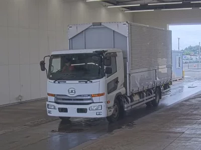 Nissan CONDOR