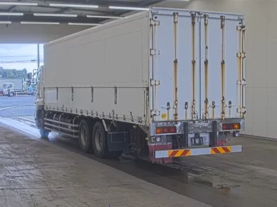 Hino PROFIA