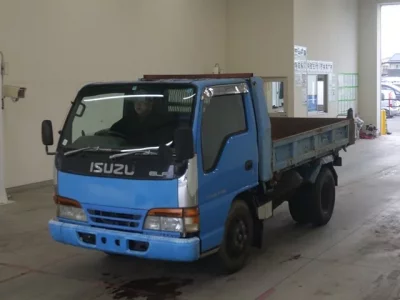 Isuzu ELF