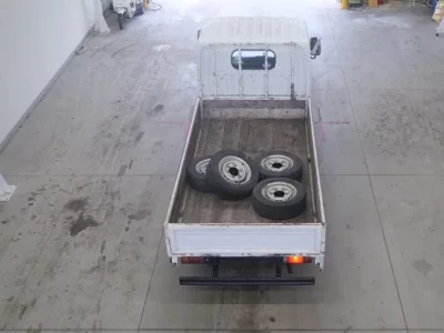 Nissan ATLAS