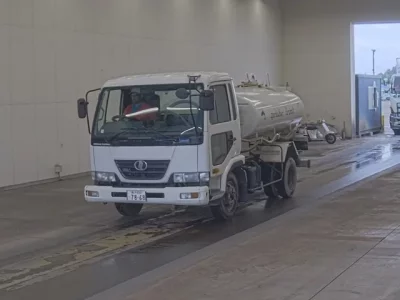 Nissan CONDOR
