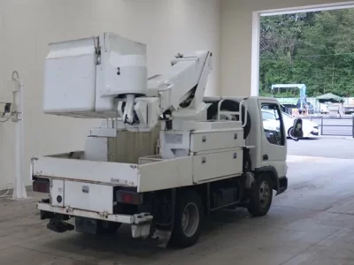Mazda TITAN