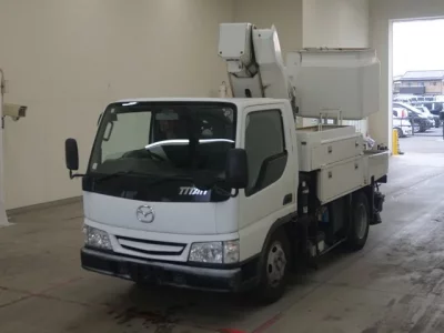 Mazda TITAN