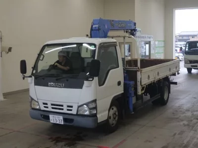 Isuzu ELF