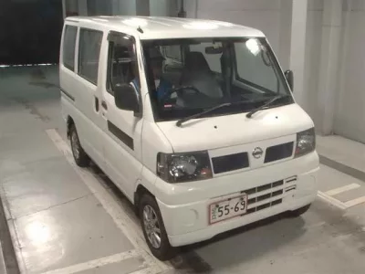 Nissan CLIPPER VAN