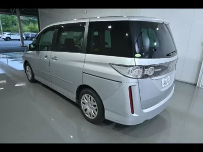Mazda BIANTE