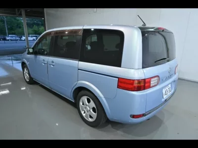 Nissan LAFESTA
