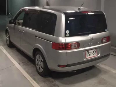 Nissan LAFESTA