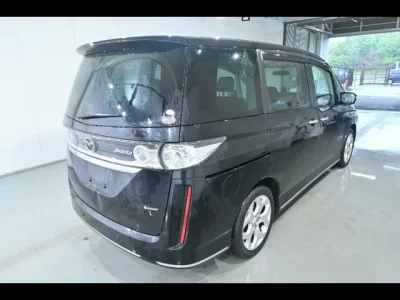 Mazda BIANTE