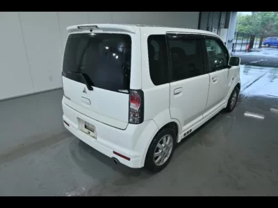 Mitsubishi EK SPORTS