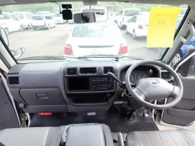 Mazda BONGO VAN