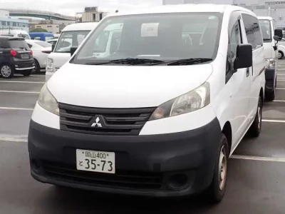 Mitsubishi DELICA