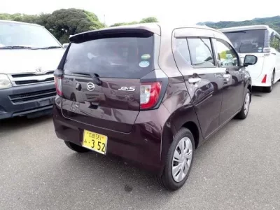 Daihatsu MIRA E S