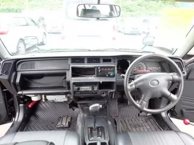 Toyota CROWN COMFORT