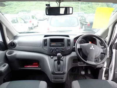 Mitsubishi DELICA