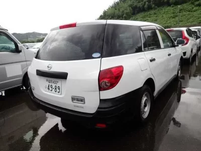 Nissan AD