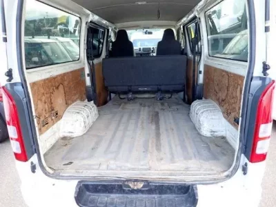 Toyota REGIUS ACE VAN
