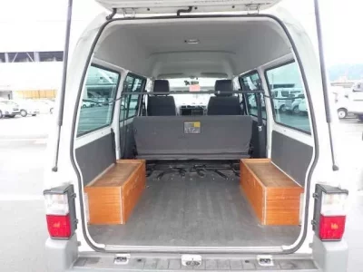 Mazda BONGO VAN