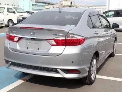 Honda GRACE