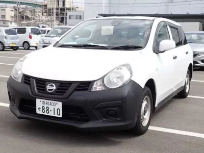 Nissan AD