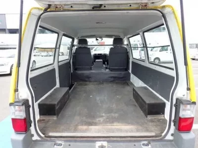 Mazda BONGO VAN