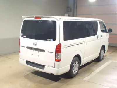 Toyota REGIUS ACE VAN