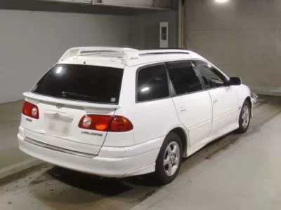 Toyota CALDINA