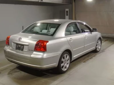 Toyota AVENSIS SEDAN
