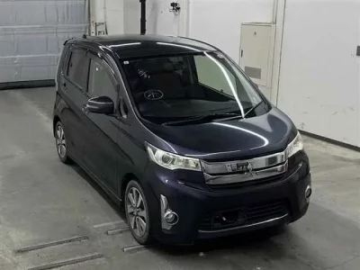 Mitsubishi EK CUSTOM