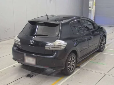 Toyota BLADE