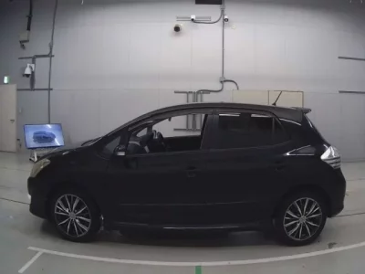 Toyota BLADE