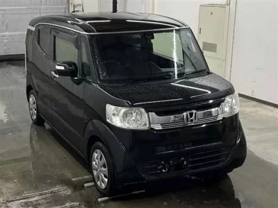 Honda N BOX SLASH