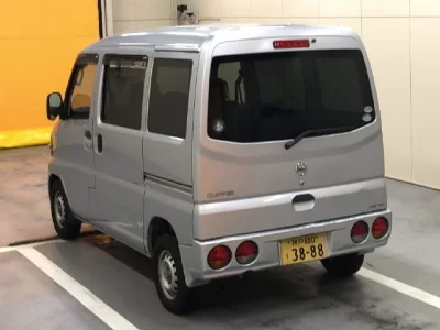 Nissan CLIPPER VAN