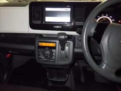 Suzuki MRWAGON