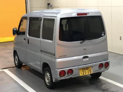 Nissan CLIPPER VAN