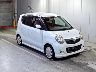 Suzuki MRWAGON