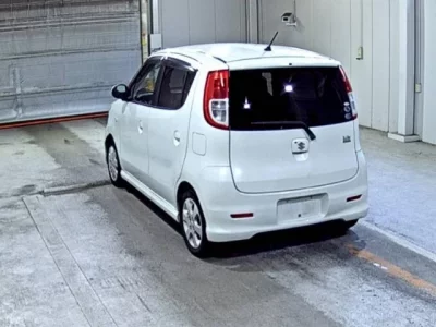 Suzuki MRWAGON