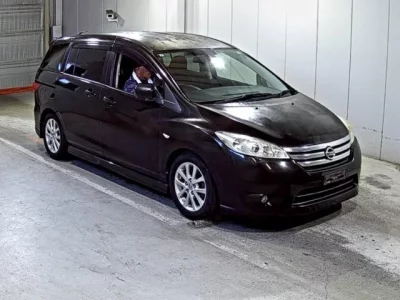 Nissan LAFESTA