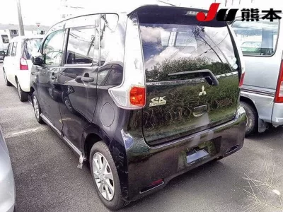 Mitsubishi EK CUSTOM