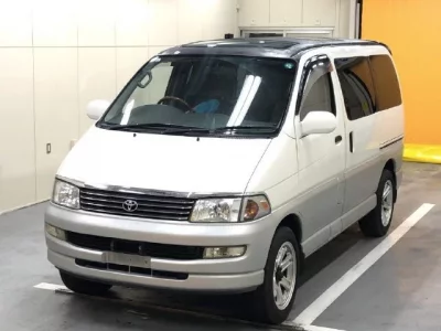Toyota HIACE REGIUS