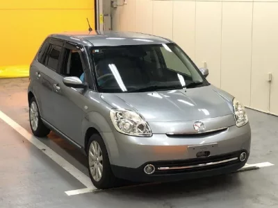 Mazda VERISA