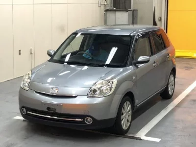 Mazda VERISA