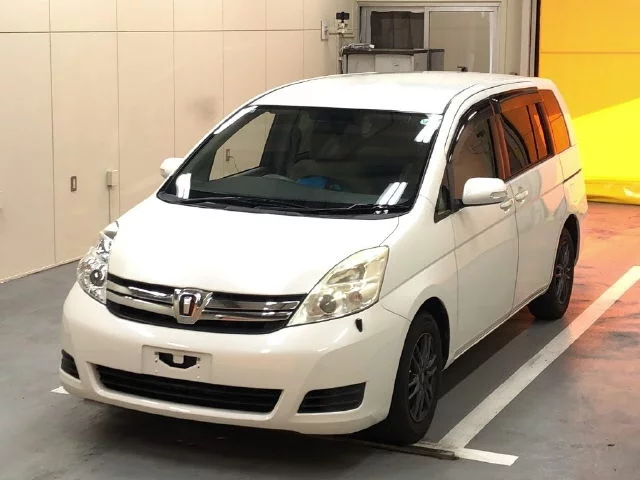 Toyota ISIS