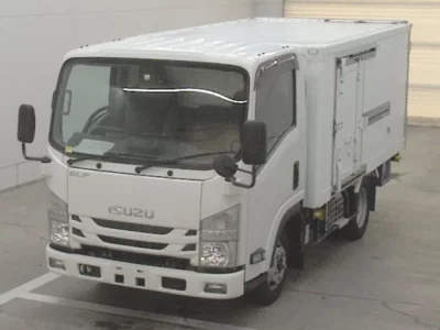 Isuzu ELF