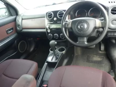 Mazda VERISA