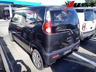 Suzuki MRWAGON