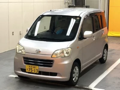 Daihatsu TANTO EXE