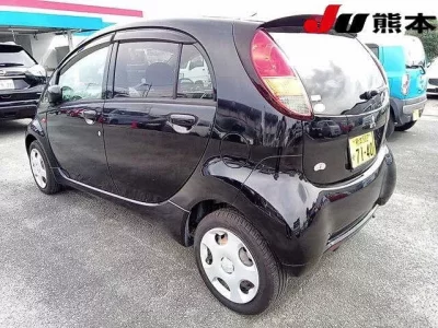 Mitsubishi I