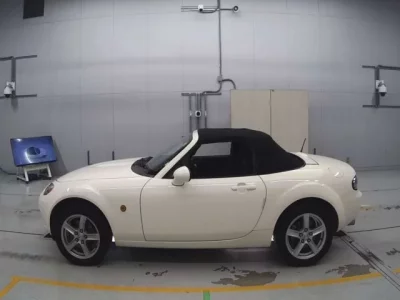 Mazda ROADSTER